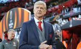 AC Milan săn đón HLV Wenger