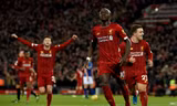 Sadio Mane tỏa sáng rực rỡ giúp Liverpool đè bẹp Everton.
