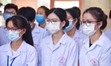 Không đào tạo từ xa các ngành thuộc lĩnh vực sức khoẻ có cấp chứng chỉ hành nghề