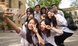 Teen TP.HCM dự bế giảng trực tiếp và online, trường không tổ chức họp phụ huynh tập trung