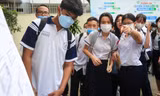 Tuyển sinh lớp 10 tại TP.HCM: Chỉ tiêu giảm mạnh, học phí nhiều trường cao ngất