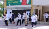Tự chấm điểm với đề thi, đáp án chính thức của tất cả các môn thi vào lớp 10 THPT tại Hà Nội