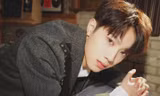Hút thuốc rồi khạc nhổ bừa bãi, Lai Guan Lin (Wanna One) bị netizen đòi trừng phạt cực gắt