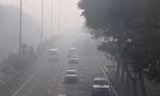 Chuyên gia nói về hiện tượng trời mịt mù kéo dài ở TPHCM