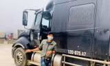 Vụ hoán đổi 'lốt' xe xuất khẩu ở Lạng Sơn: Những người liên quan vẫn 'bóng chim, tăm cá'