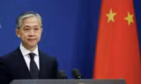 Phát ngôn viên Bộ Ngoại giao Trung Quốc Uông Văn Bân. (Ảnh: Reuters)