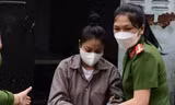 'Dì ghẻ' Nguyễn Võ Quỳnh Trang tại Tòa. Ảnh: Tân Châu.