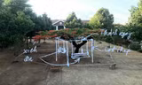 Ý tưởng làm giàn bảo vệ cây kiêm chỗ ngồi mát của nhà nhiếp ảnh Đặng Hào 