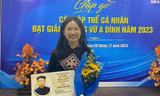 Nữ sinh dân tộc Nùng nỗ lực học tập để hoàn thiện bản thân