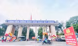 Chốt lịch hạ hàng rào Công viên Thống Nhất