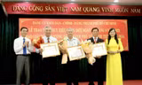 TPHCM trao huy hiệu cho các đảng viên cao tuổi Đảng