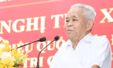 Cử tri TPHCM phản ánh vấn đề tiền lương, điều hành xăng dầu