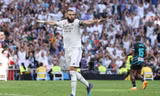 Benzema lập hat-trick, Real đại thắng Almeria