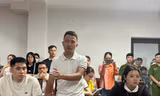Vụ phụ huynh ‘quây’ trường ở Hà Nội: Yêu cầu nhà trường công khai danh sách học sinh đã tuyển 
