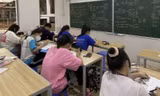 Đề xuất dạy thêm: Trường học không phải là đơn vị kinh doanh