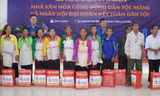 Đồng hành với học sinh và đồng bào dân tộc Mảng ở Lai Châu