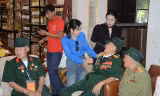 Màu áo xanh tình nguyện trong Lễ kỷ niệm 70 năm Chiến thắng Điện Biên phủ