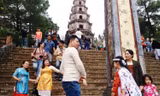 Người dân cố đô Huế trẩy hội du Xuân