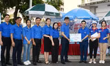 Bí thư Thường trực T.Ư Đoàn Bùi Quang Huy thăm đội hình tiếp sức mùa thi tại Lào Cai