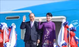Chủ tịch nước Nguyễn Xuân Phúc lên đường thăm chính thức Thái Lan và dự Hội nghị APEC lần thứ 29