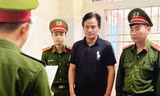 Cặp vợ chồng lừa người thân, bạn bè góp vốn mua đất 