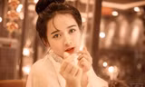 Cô mẫu ảnh sở hữu vẻ ngoài trong sáng, hồn nhiên khiến nhiều người không đoán được tuổi
