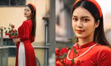 Nữ sinh Tài chính diện áo dài truyền thống khoe sắc Xuân
