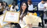 Nữ Đảng viên trẻ Kinh tế Quốc dân và dấu ấn giải thưởng nghiên cứu khoa học