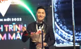 Mạnh Trường nhận giải 'Nam diễn viên ấn tượng' VTV Awards 2021