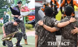 RM và V BTS xuất ngũ trong vòng tay ARMY, trưởng nhóm vẫn "tẻn tẻn" như ngày nào