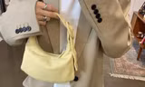 Teardrop Bags - dáng túi giúp bạn tăng like, tim vùn vụt trên mạng xã hội