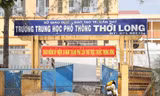 Đình chỉ công tác thầy giáo ‘quan hệ’ với học trò