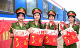 Chuyến tàu Thống nhất đặc biệt mang 'Bản hùng ca toàn thắng' hướng về đại lễ 30/4