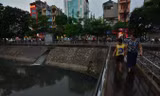 Sông Kim Ngưu luôn trong tình trạng ô nhiễm nghiêm trọng.