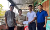 Thăm hỏi, trao quà của bạn đọc tới gia đình 3 nạn nhân tử vong do bão số 3 ở Hải Phòng, Hải Dương