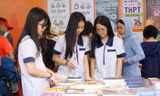 Giới trẻ Hải Phòng hào hứng với ngày hội sách ở vườn hoa đẹp nhất phố Cảng