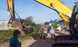 Lực lượng tham gia tổ chức cưỡng chế 159 công trình xây trái phép tại khu đất 9,2ha có nguồn gốc đất quốc phòng.