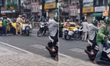Xác minh clip ô tô tông ngã xe CSGT rồi... bỏ chạy 
