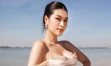 Đoàn Thiên Ân diện váy cúp ngực, cut out vô cùng quyến rũ khi lần đầu ‘bắn’ tiếng Anh làm MC