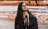 Hãy đội mũ bảo hiểm khi xem MV mới của Lana Del Rey: Bẻ lái cực gắt khiến fan “hết hồn”