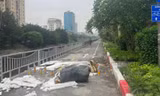 Đường Hà Nội dành riêng cho xe đạp và người đi bộ nhếch nhác, vắng tanh 