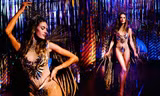 Alessandra Ambrosio mặc táo bạo 'bốc lửa' tại lễ hội carnaval ở Brazil