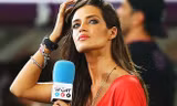 Nữ phóng viên Sara Carbonero, vợ của tuyển thủ Iker Casillas.