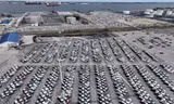 Hàng loạt ô tô đậu ở cảng Baltimore, bang Maryland, Mỹ. (Ảnh: Reuters) 