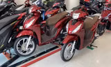 Giá xe tay ga bình dân Honda Vision giảm nhiệt
