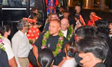 Hai huyền thoại bóng đá Wes Brown và Teddy Sheringham đến Đà Nẵng