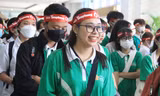 Nữ sinh Đà Nẵng rạng rỡ hiến máu ở Chủ nhật Đỏ