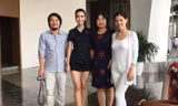 Hoa hậu Mỹ Linh hội ngộ mẹ và bà Phạm Kim Dung, đạo diễn Hoàng Nhật Nam.