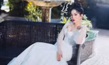 Lệ Quyên bất ngờ hoá cô dâu xinh đẹp sau 6 năm làm dâu phương Nam