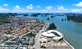 200 tỷ phú thế giới lùi kế hoạch đến vịnh Hạ Long